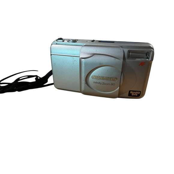 Olympus Infinity Zoom 80 QD 35mm Film Camera w/38-80mm Lens